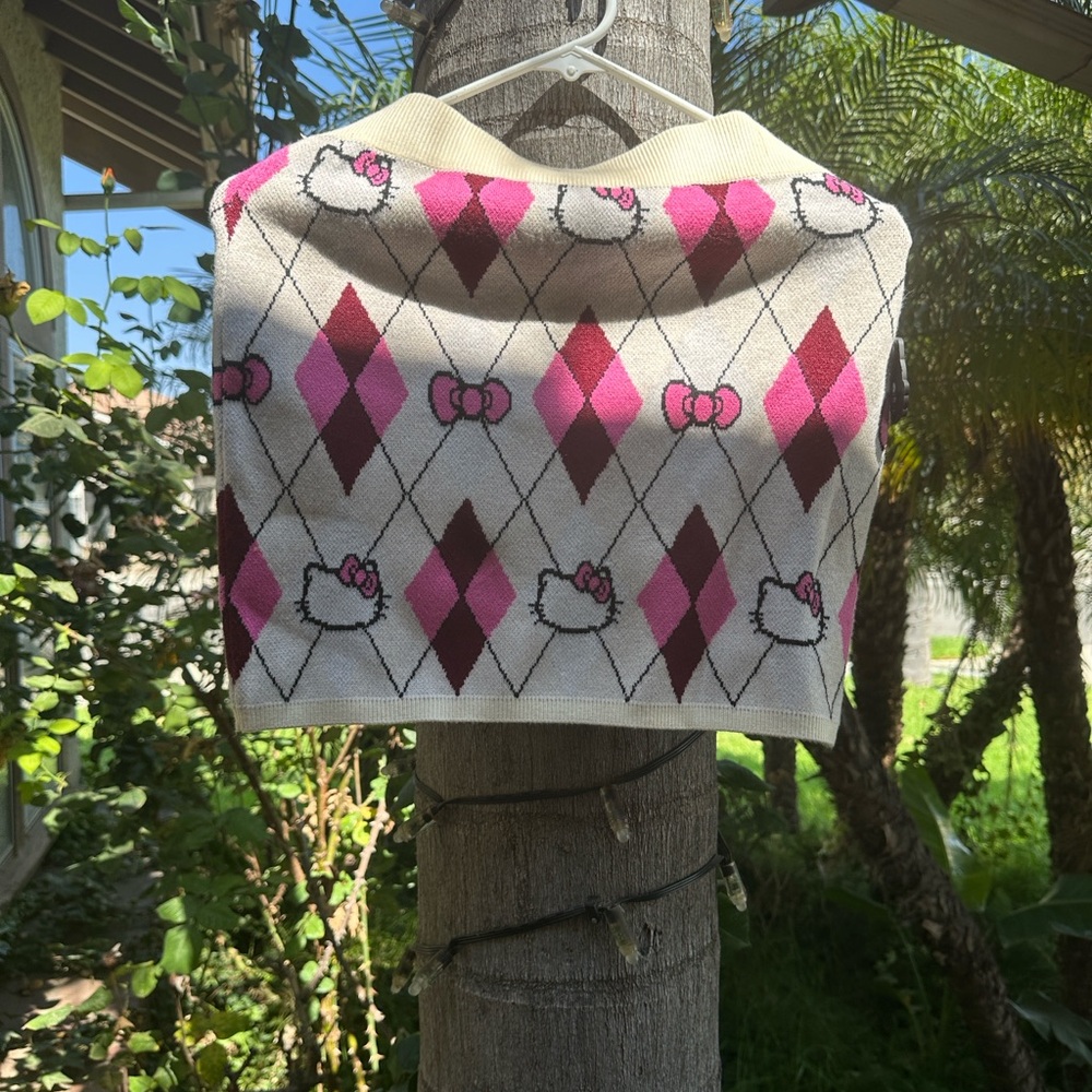 Forever 21 Hello Kitty Argyle Skirt- Pink and Cream
